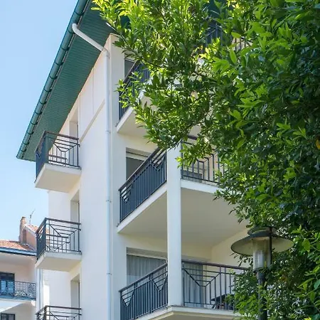 Ocean Hotel apartamentowy Biarritz